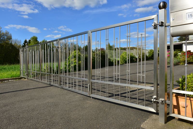 Steel Fence Replacement in Pearland, TX